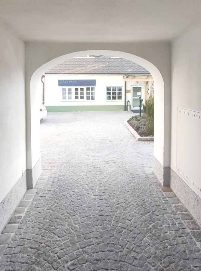 Helle Zweiraumwohnung In Wohngebiet Viena Exterior foto